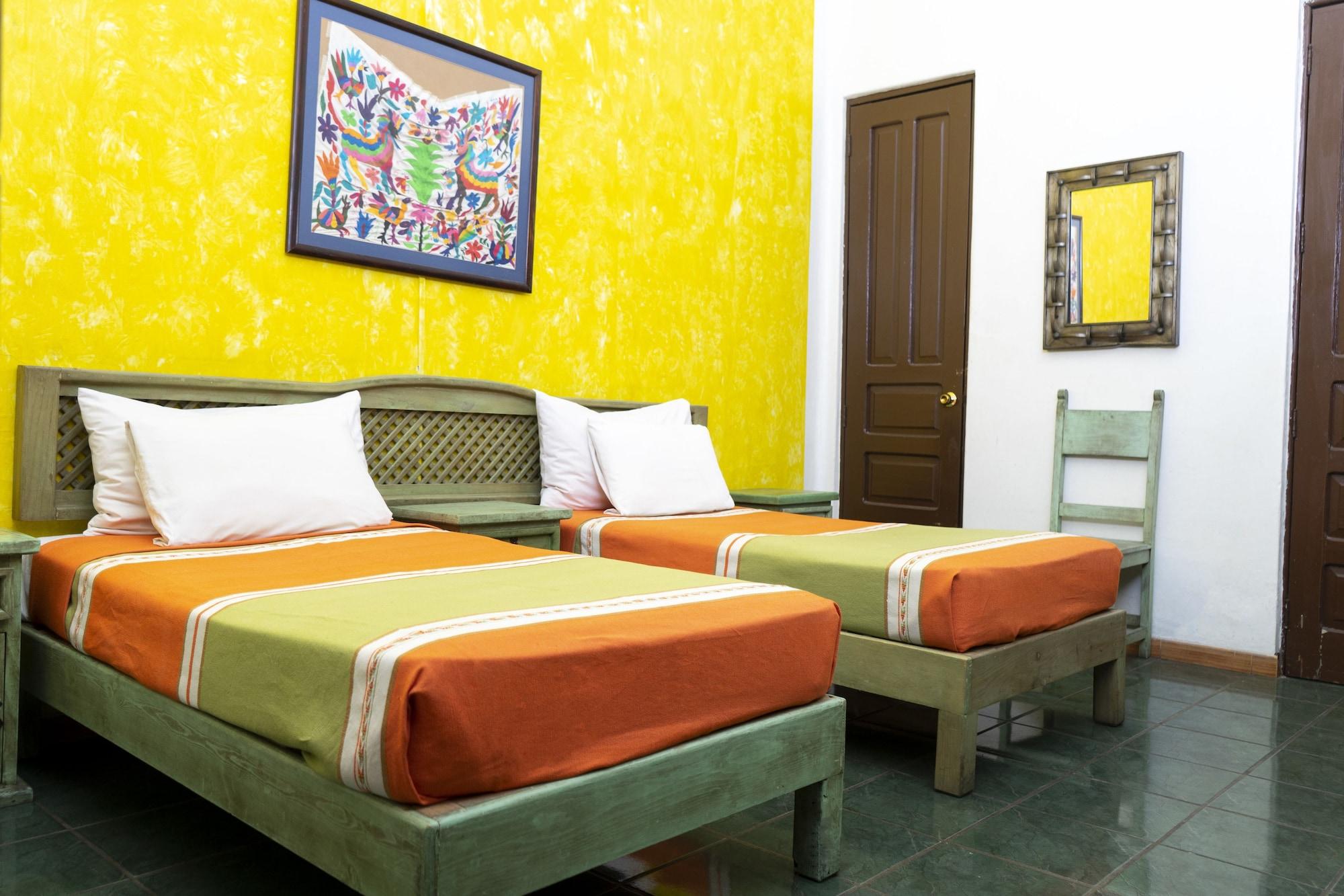 Casa Vilasanta Guadalajara Bagian luar foto